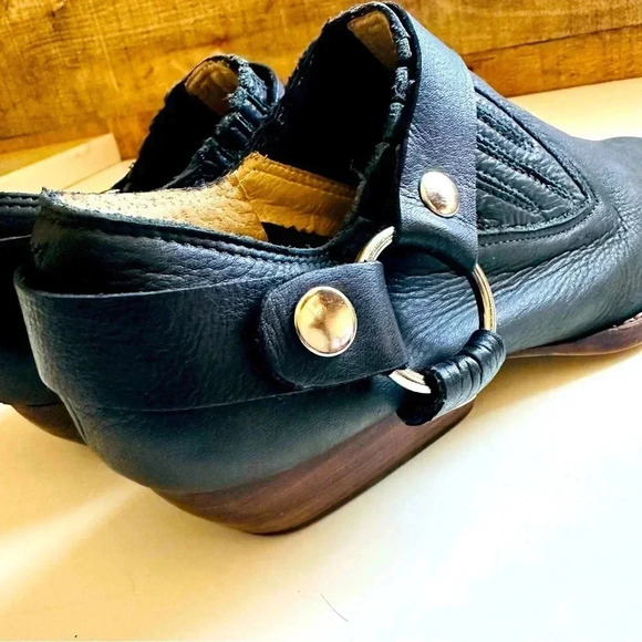 NWOT Anthropologie Birds Of Flight Black Leather Harness Boots - Picture 5 of 8